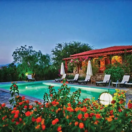 Villa D'louca