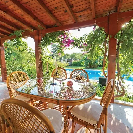 Villa D'louca *